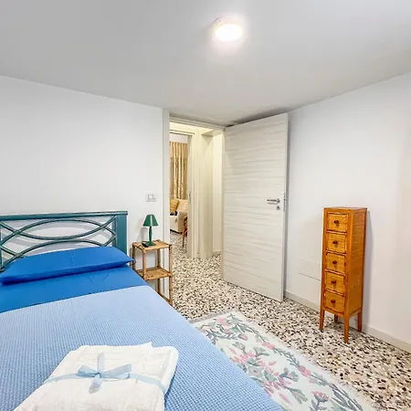 Casa Vacanze Cetto E Vera Galatina Exterior photo